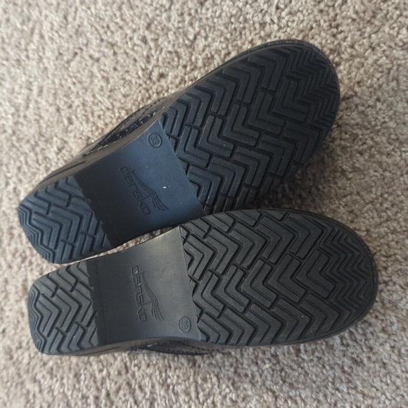 dansko clogs - Picture 4 of 7